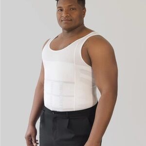 NWT Shaperluv Tank 2.0